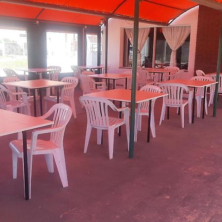 Hotel Y Restaurant Don Quijote Macachín Zewnętrze zdjęcie